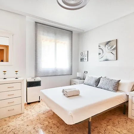 Espanhouse David 2 Bedroom With Pool