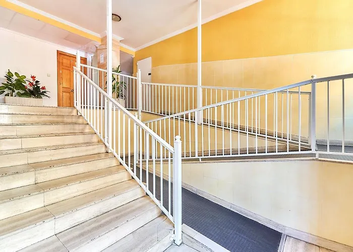 דירה Espanhouse David 2 Bedroom With Pool