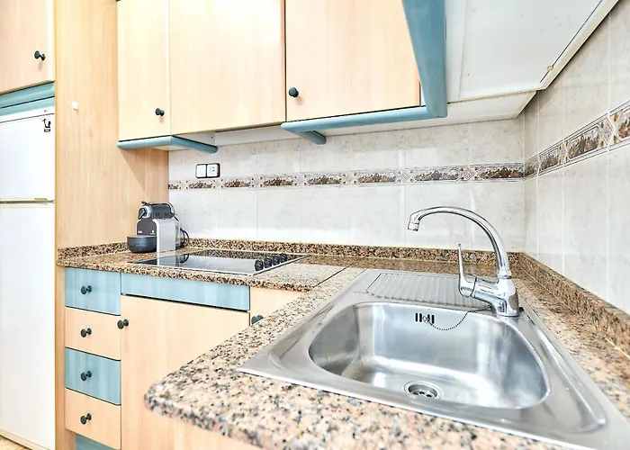 Espanhouse David 2 Bedroom With Pool דירה טורבייחה